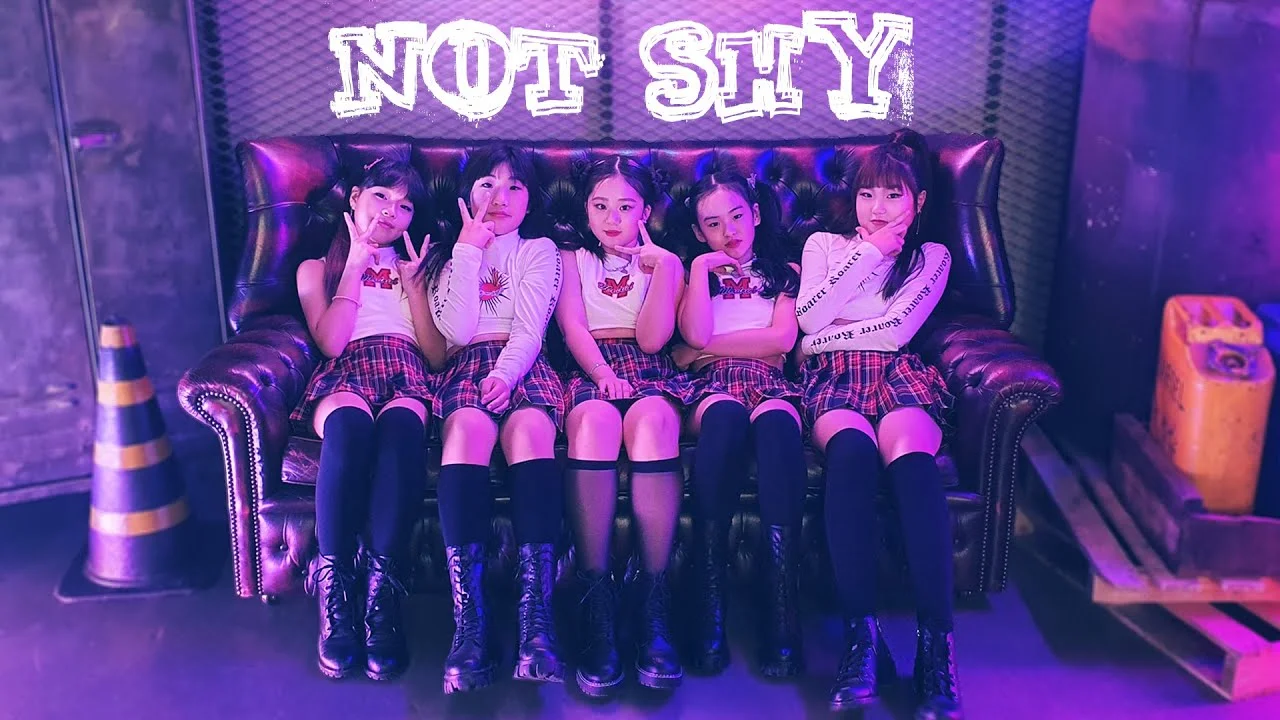 ITZY (잇지) - NOT SHY (커버댄스) 영상 촬영이 있었어요.